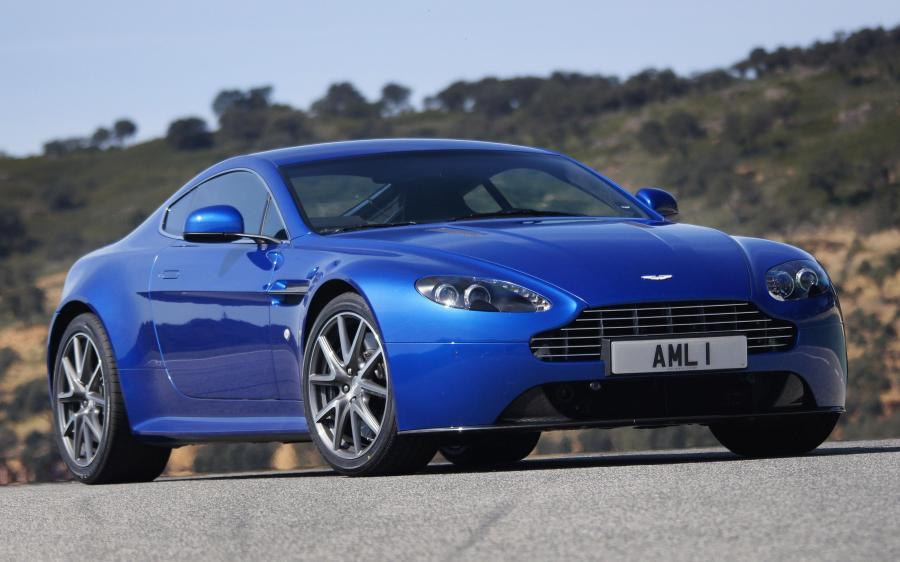 Aston Martin V8 Vantage S '2011